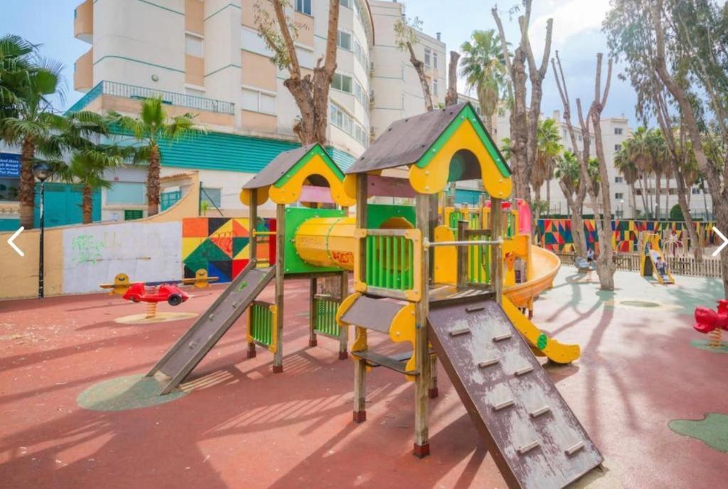 Bright Sunny Albir Beach Apartment El Albir Екстериор снимка