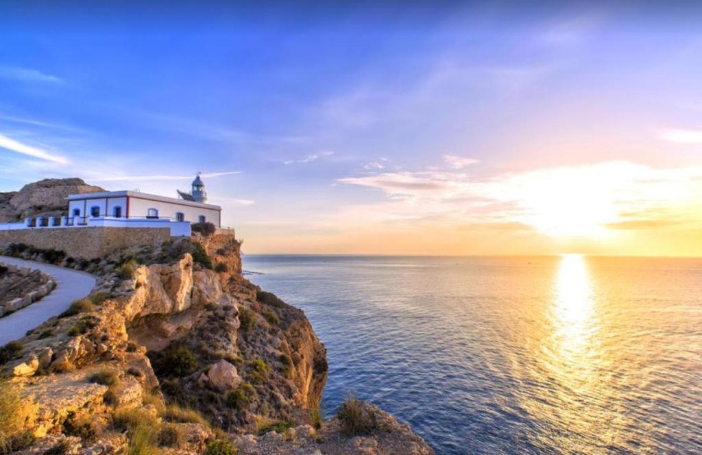 Bright Sunny Albir Beach Apartment El Albir Екстериор снимка