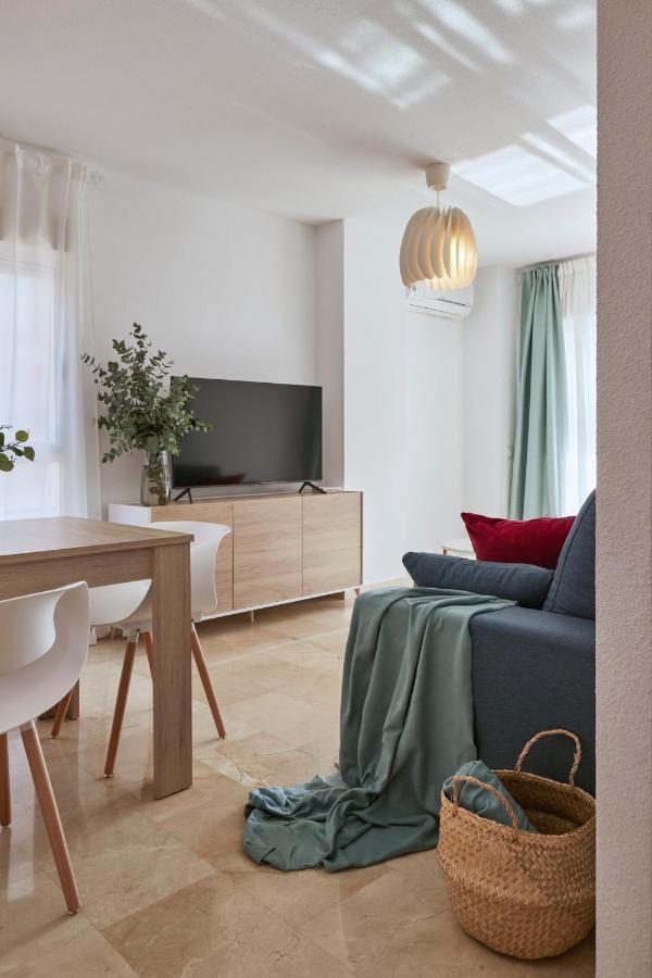 Bright Sunny Albir Beach Apartment El Albir Екстериор снимка