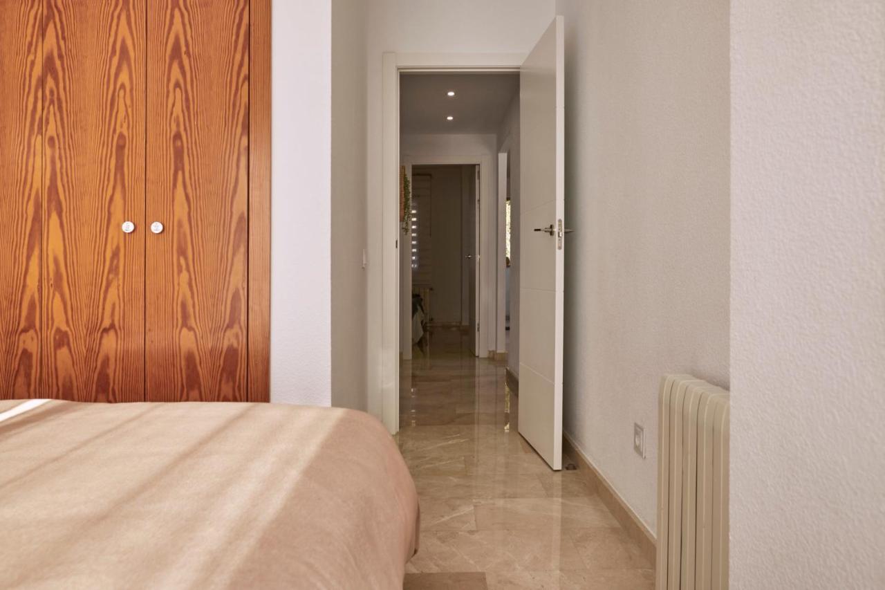 Bright Sunny Albir Beach Apartment El Albir Екстериор снимка