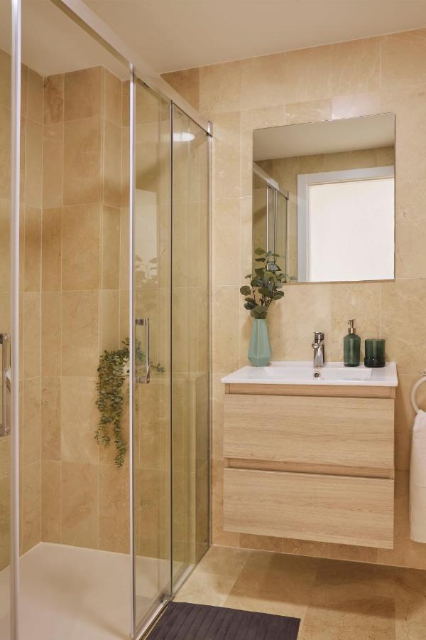 Bright Sunny Albir Beach Apartment El Albir Екстериор снимка