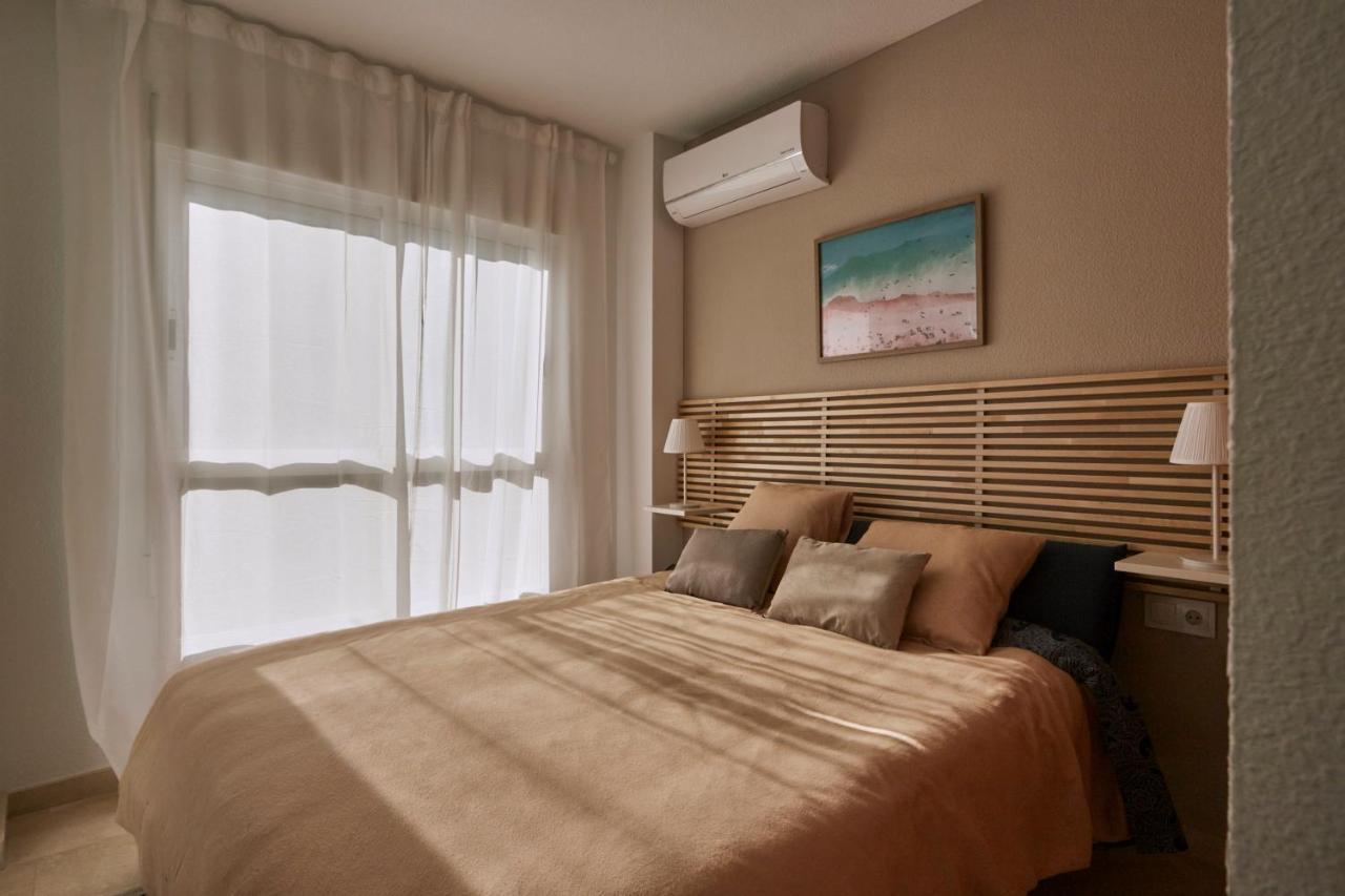 Bright Sunny Albir Beach Apartment El Albir Екстериор снимка