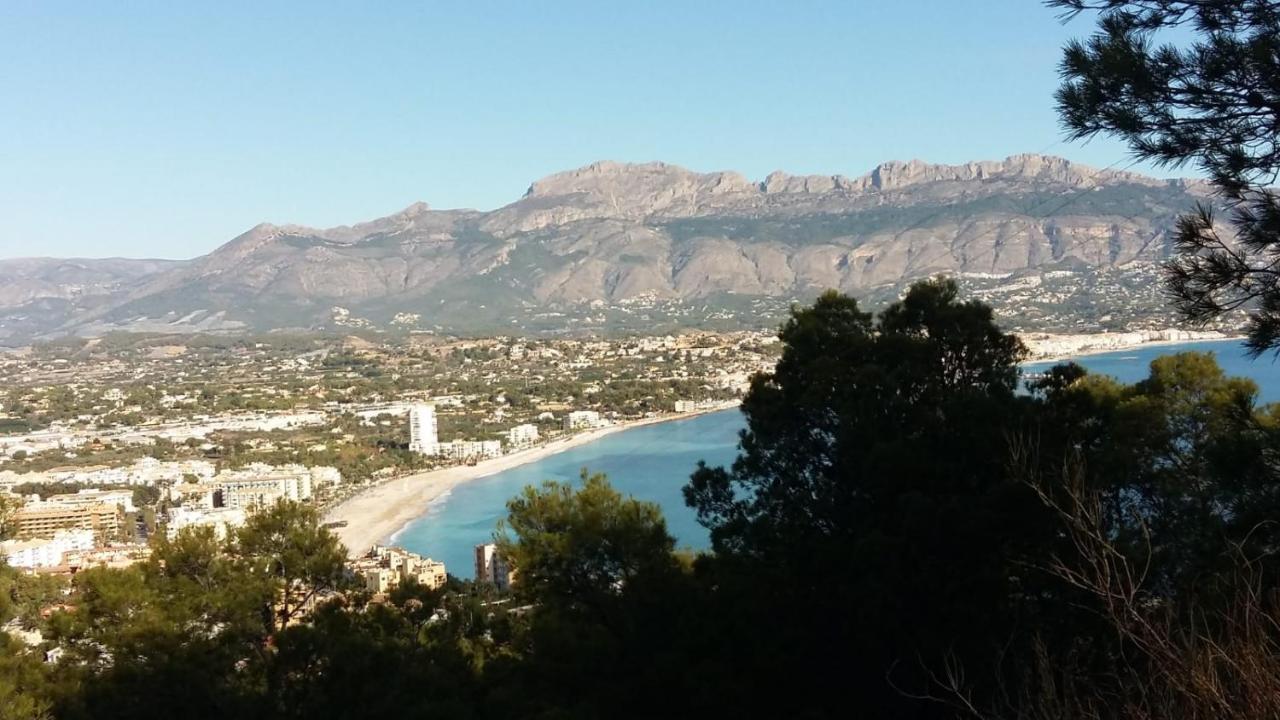 Bright Sunny Albir Beach Apartment El Albir Екстериор снимка